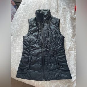Columbia Vest